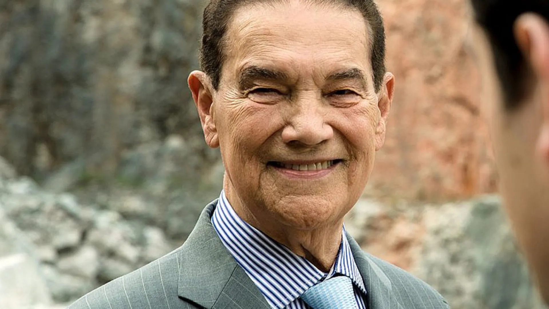 Morre Divaldo Franco, líder espírita considerado sucessor de Chico Xavier