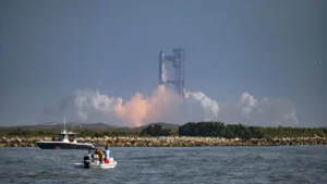 Voo do Starship volta a fracassar; veja as imagens do nono teste!