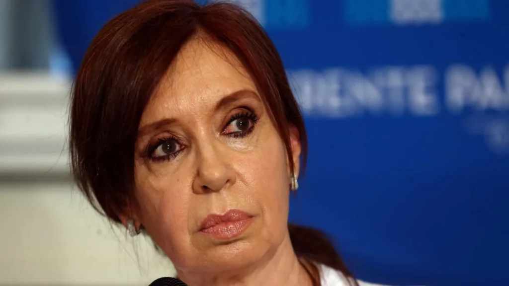 Cristina Kirchner deve apelar a tribunais fora da Argentina para tentar reverter prisão