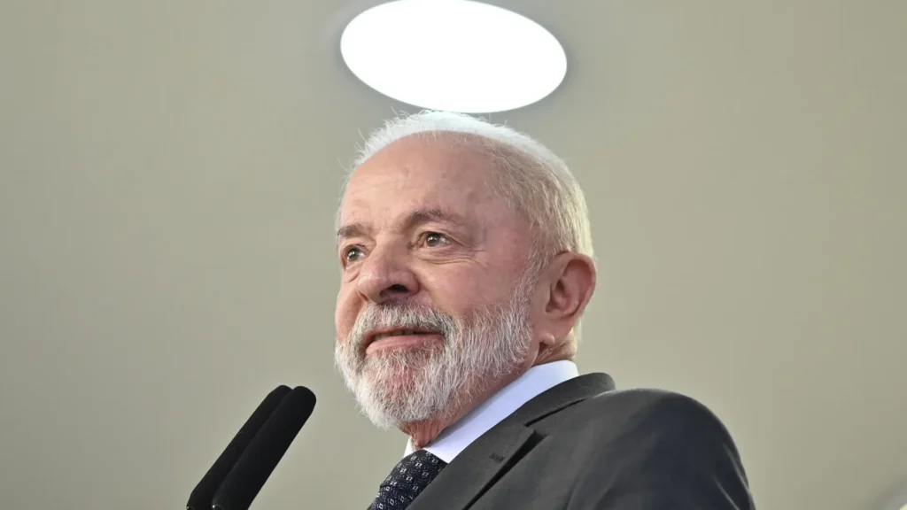 Governo quer ampliar exposição de Lula em nova ofensiva após queda de popularidade