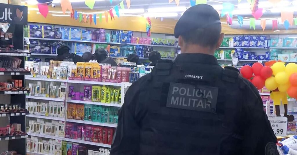 Homem é baleado após fazer refém em farmácia de Belém