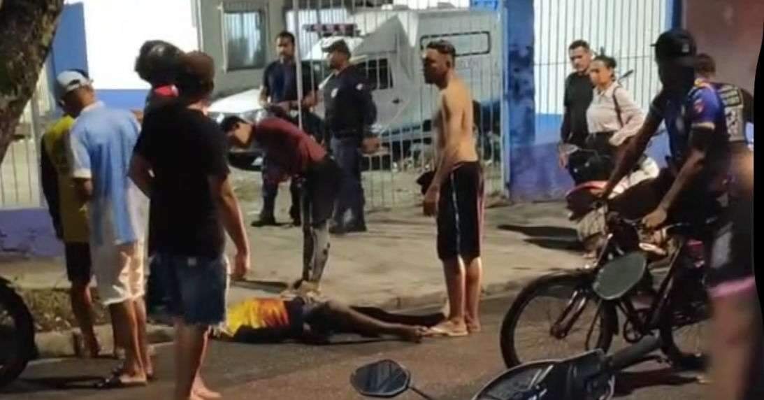 Homem é executado a tiros e deixado em frente a unidade de saúde no Tapanã