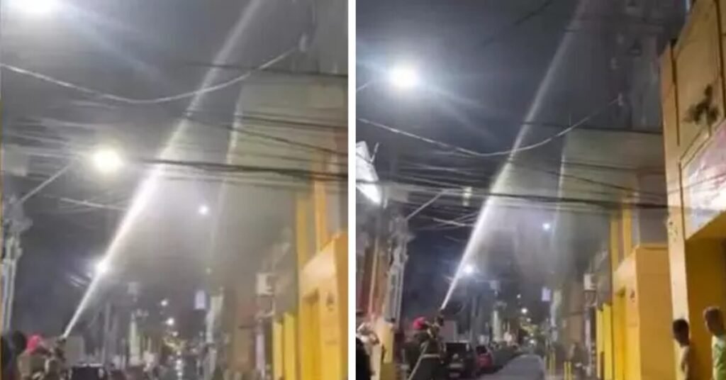 Incêndio atinge edifício Justo Chermont, no centro de Belém