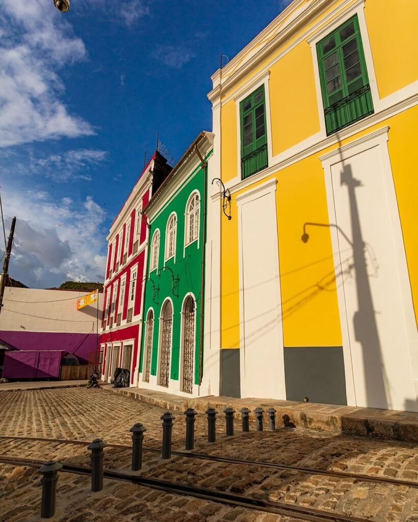Ladeira do Castelo mostra que é possível ter um centro histórico bonito e funcional em Belém