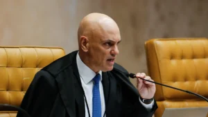 Moraes autoriza acareação entre Braga Netto e Cid em ação sobre trama golpista