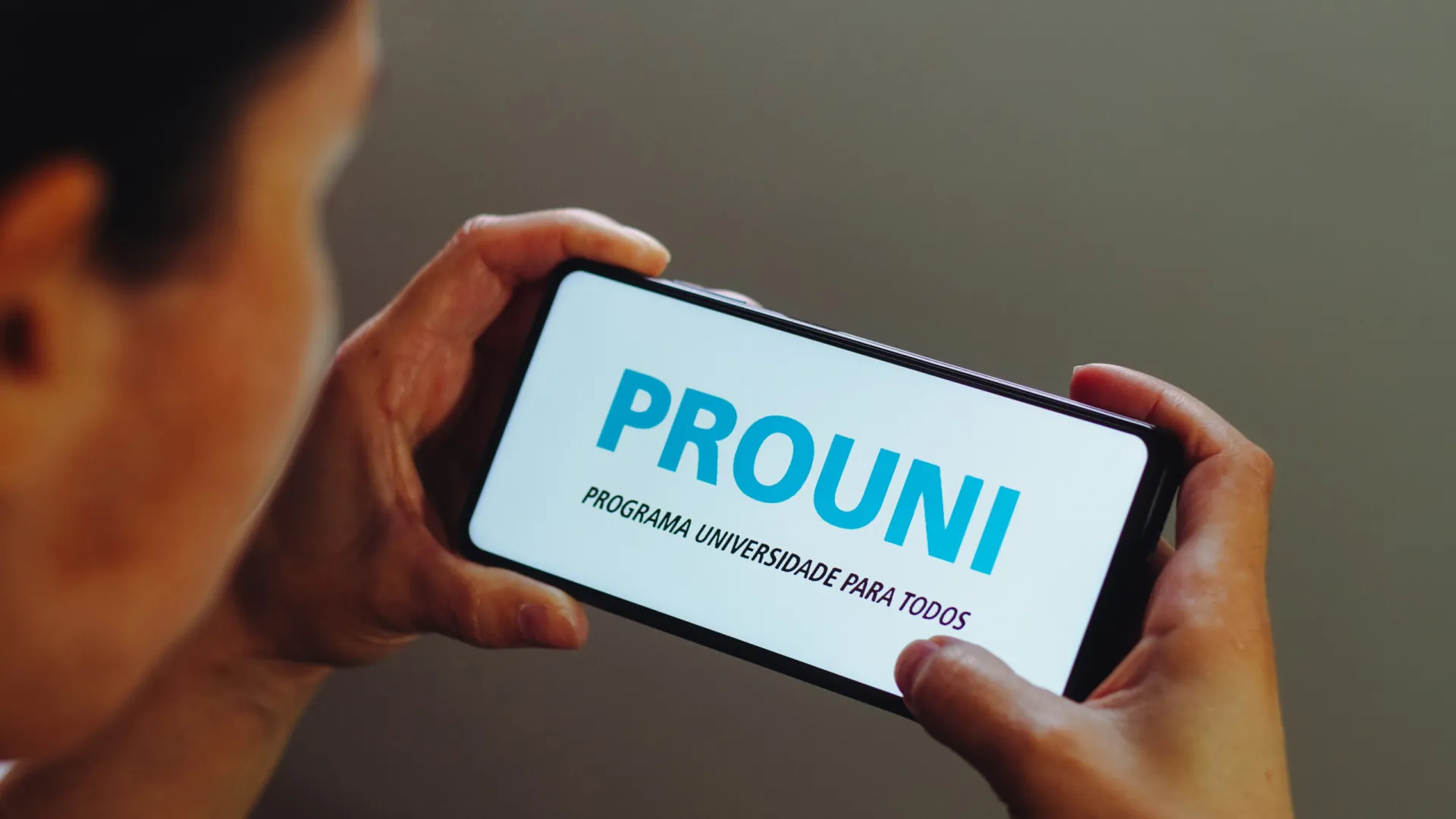 Prouni abre inscrições para bolsas do 2º semestre de 2025; veja detalhes