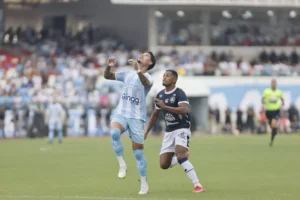 Re-Pa na Série B após 19 anos: Remo busca G-4, Paysandu tenta escapar da crise em clássico no Mangueirão