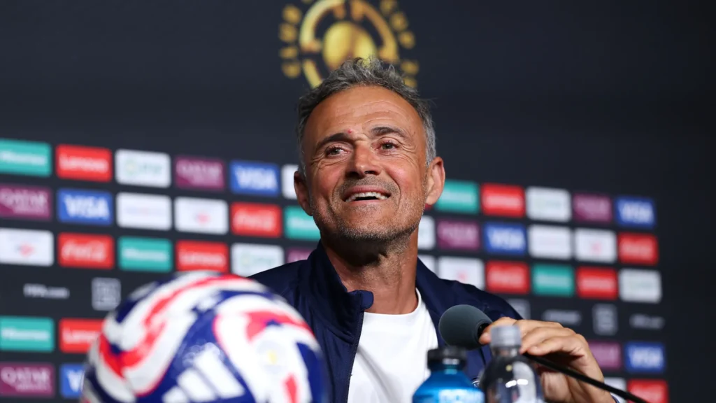 Técnico do PSG questiona 'rivalidade' dos sul-americanos com europeus