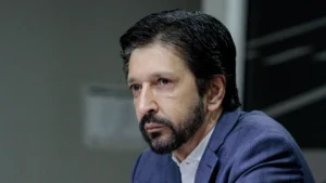 Tribunal de Contas pede que gestão Nunes explique privatização de escolas de SP