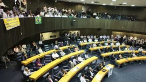 Vereadores aprovam orçamento de R$ 128,9 bilhões para 2026 em SP