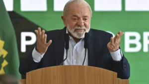 'Se eu não for ao STF, não governo', diz Lula após judicializar derrubada do IOF