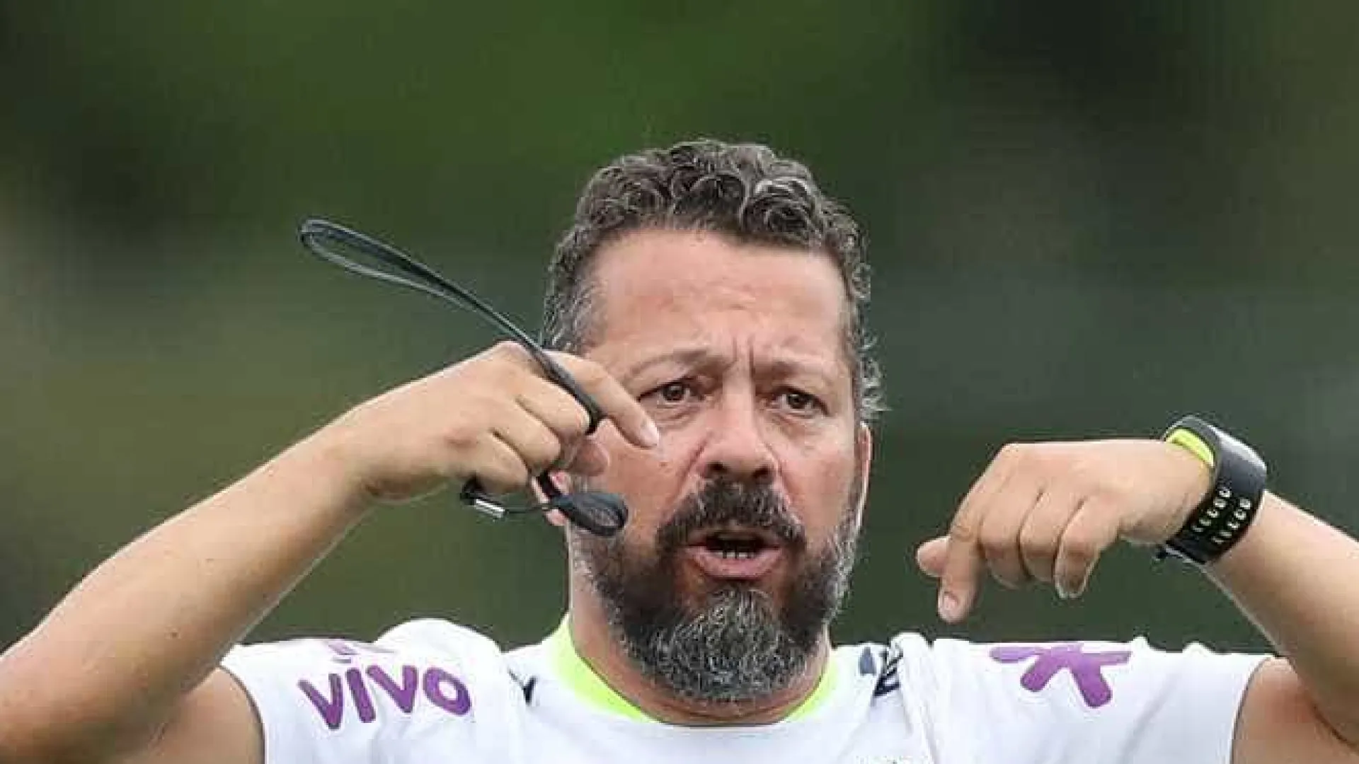 Cleber Xavier vai trabalhar parte 'mental' do elenco santista por reabilitação no Brasileiro