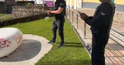 Trio suspeito de pichar área histórica de Belém é identificado pela PC