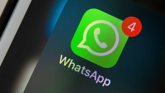 WhatsApp testa recurso de IA para ajudar usuários a escrever mensagens