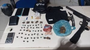Dois morrem em confronto com policiais na Vila do Rato