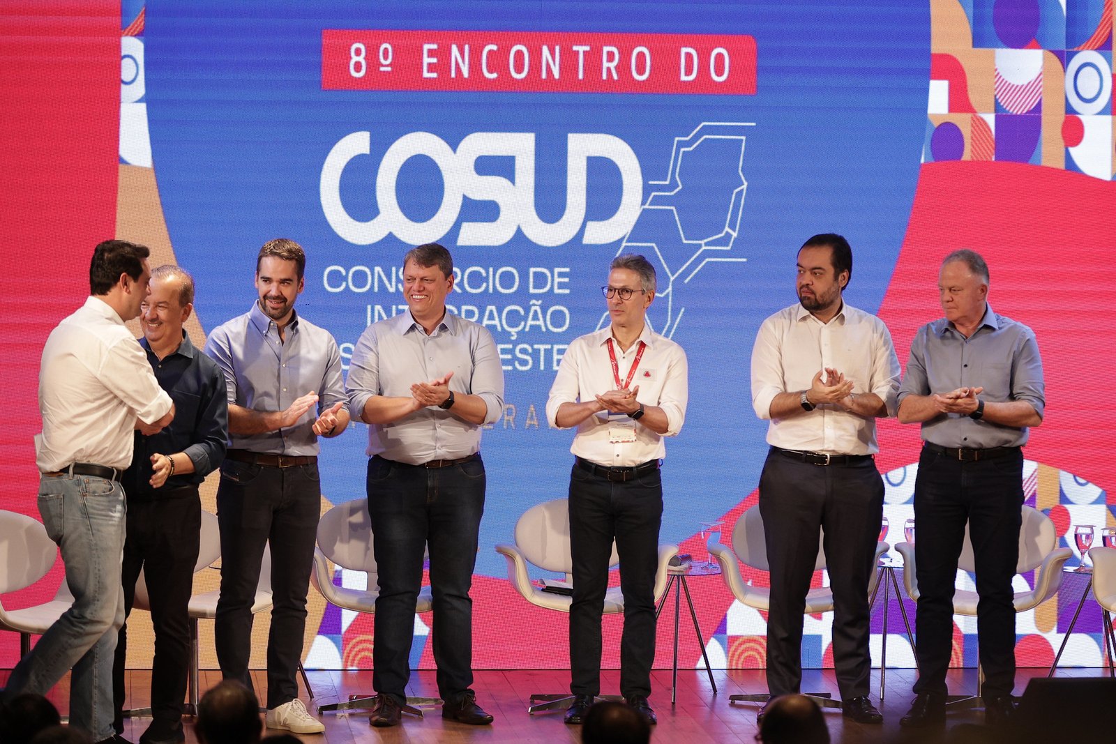 Governadores de direita articulam boicote à COP30 e planejam evento paralelo no Sul