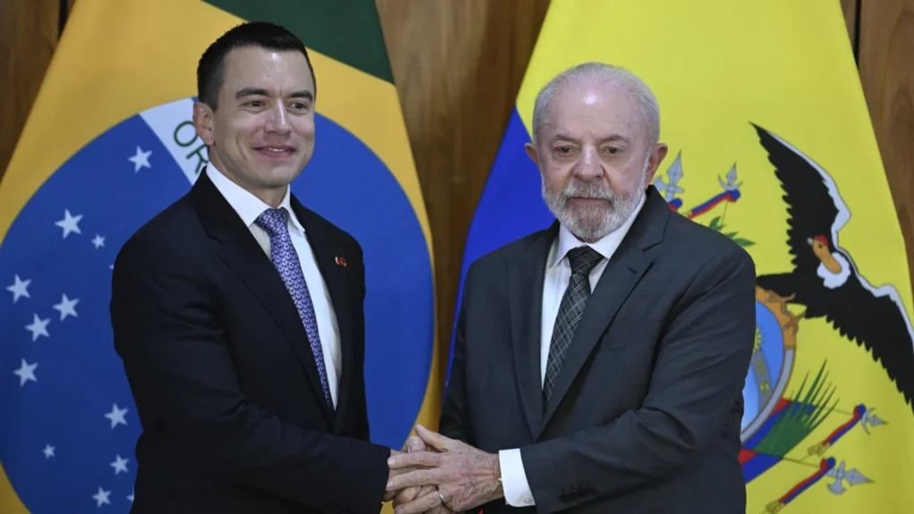 Lula encontra presidente do Equador e fala em autonomia para diversificar parceiros