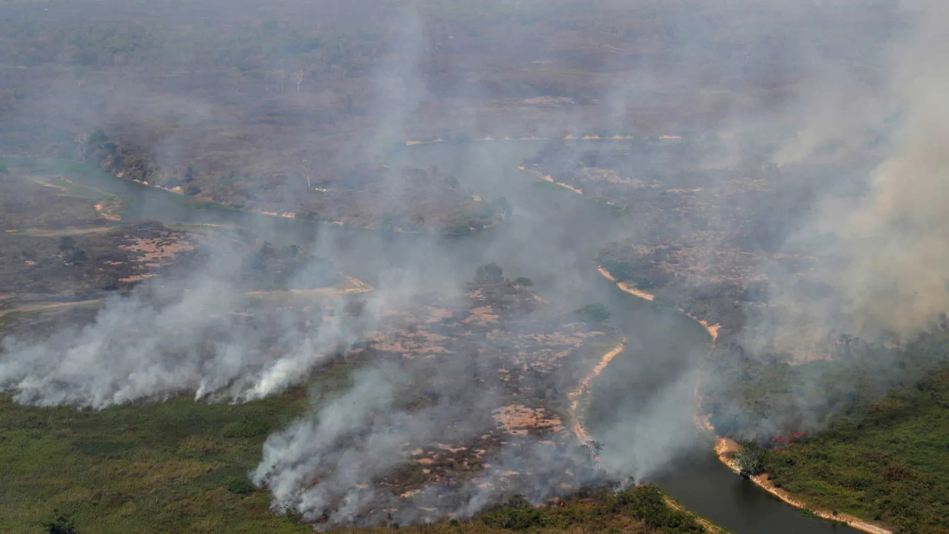 O 1% mais rico do Brasil contribui 7 vezes mais com crise climática que os 10% mais pobres
