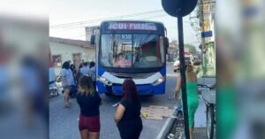 Duas pessoas ficam feridas após acidente de trânsito em Ananindeua