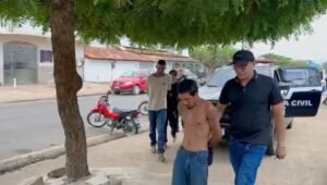 Dupla suspeita de roubar malote em Jacundá é presa