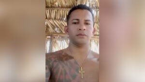 Investigado por homicídio morre ao trocar tiros com policiais