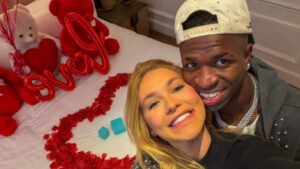 Vini Jr. e Virginia Fonseca estão namorando e fazem publicação para anunciar