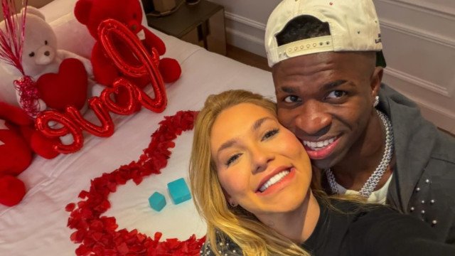 Vini Jr. e Virginia Fonseca estão namorando e fazem publicação para anunciar