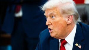 Trump diz que prepara acordos com China e Índia, mas negociação com Coreia do Sul segue travada