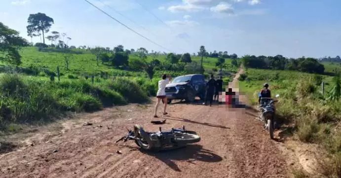 Adolescente morre em colisão entre carro e moto na zona rural de Marabá