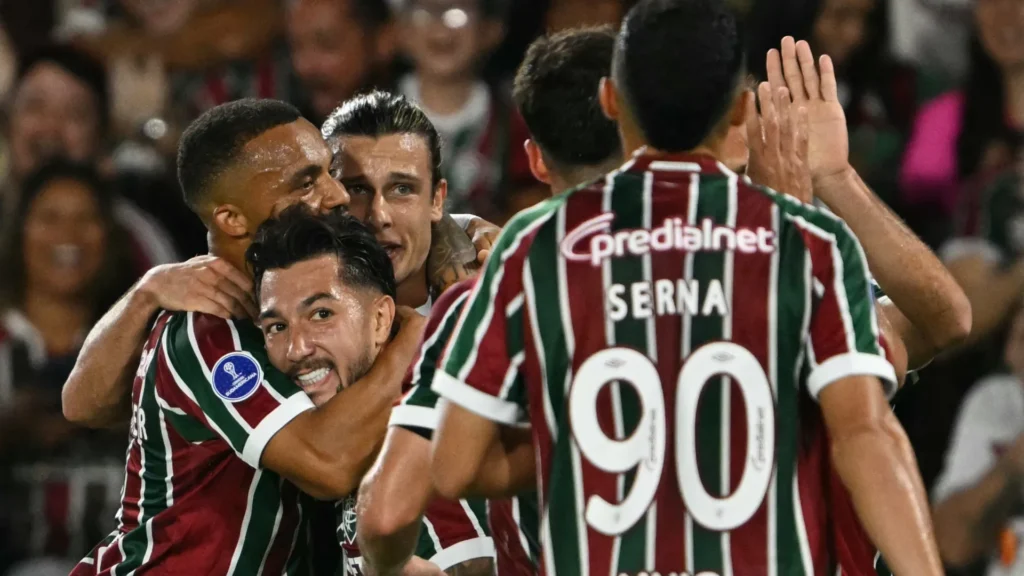Fluminense faz jogo adiado com o Ceará no Maracanã para entrar no G-6 do Brasileirão