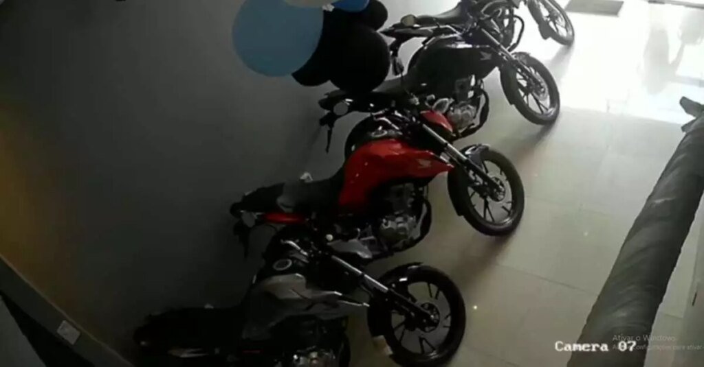 Golpe na área: motocicleta é roubada após um falso 'test drive' em loja de Ananindeua