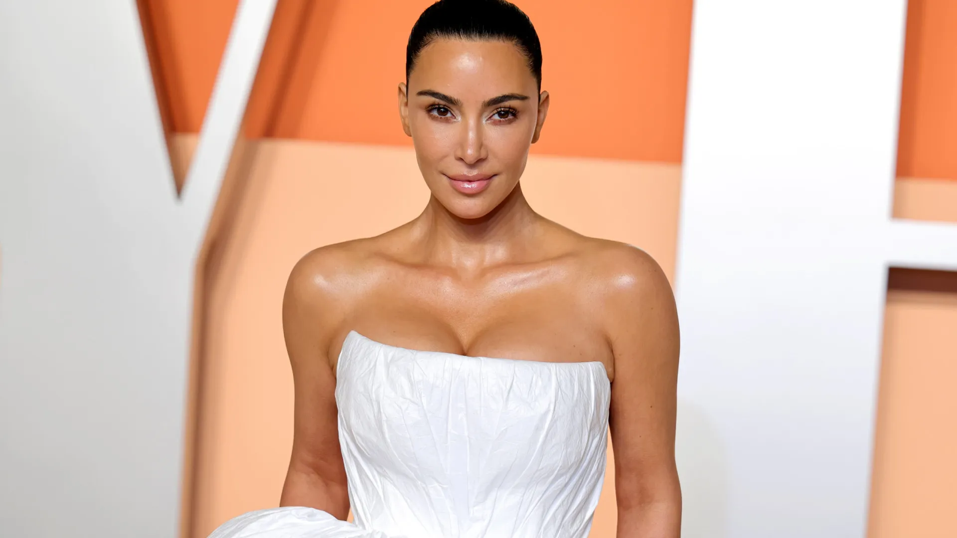 Kim Kardashian revela desejo de não ser mais artista e virar advogada