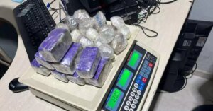 'Natel' é preso e após PM apreender maconha e óxi em Santo Antônio do Tauá