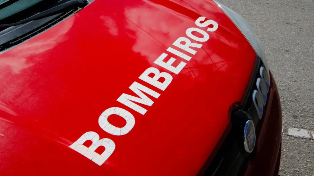 11 bombeiros são acusados de estupro de outro agente em Portugal