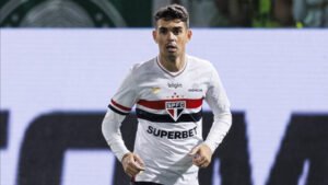 Oscar se manifesta após problema cardíaco