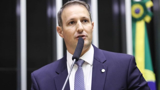 Bolsonaristas veem derrapada de Derrite e avanço de vice de Nunes por vaga ao Senado