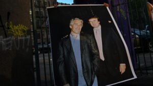 'Sou o único capaz de derrubar Trump', disse Epstein em troca de e-mail