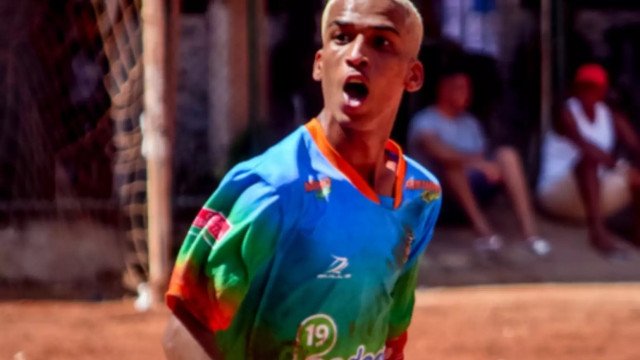 Polícia do RJ faz operação na Vila Kennedy contra o Comando Vermelho