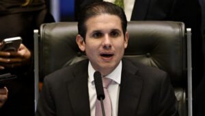 'Quem votou contra tem que hoje dar sua cara a tapa', diz Hugo Motta sobre PL Antifacção