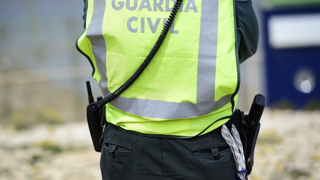 Idosa morre após passar dias ao lado do corpo da filha