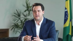 Governadores cotados ao Planalto prometem anistia a Bolsonaro de olho em transferência de votos