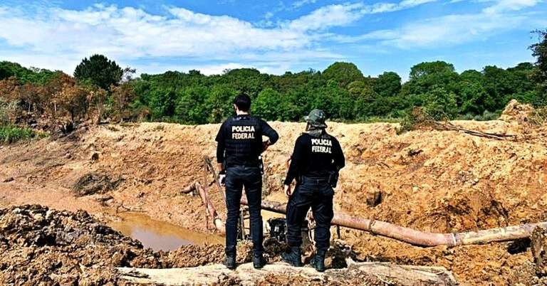 Documentos são apreendidos em operação contra extração ilegal de ouro em Terra Indígena no Pará