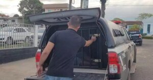 Motociclista é detido após atropelar duas mulheres dentro de cemitério em Santarém