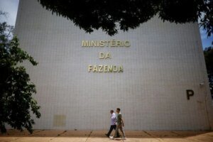 Prisma Fiscal indica piora nas projeções do resultado primário