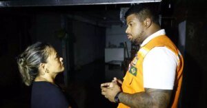 ‘A ficha ainda não caiu’, diz moradora que perdeu tudo em incêndio no Guamá