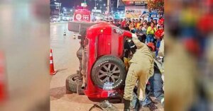 Acidente deixa duas pessoas presas nas ferragens de um veículo em Santarém