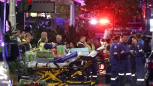 Austrália acusa terrorista sobrevivente em ataque em Sydney de 59 crimes