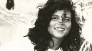 Cássia Eller ganha biografia de Tom Cardoso, que foge de formato tradicional