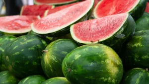 Viúva de homem que morreu engasgado com melancia acusa resort