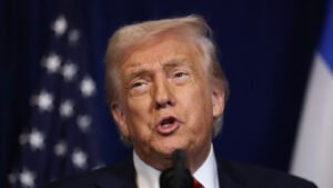 Governo Trump diz ter revogado mais de 100 mil vistos em 2025